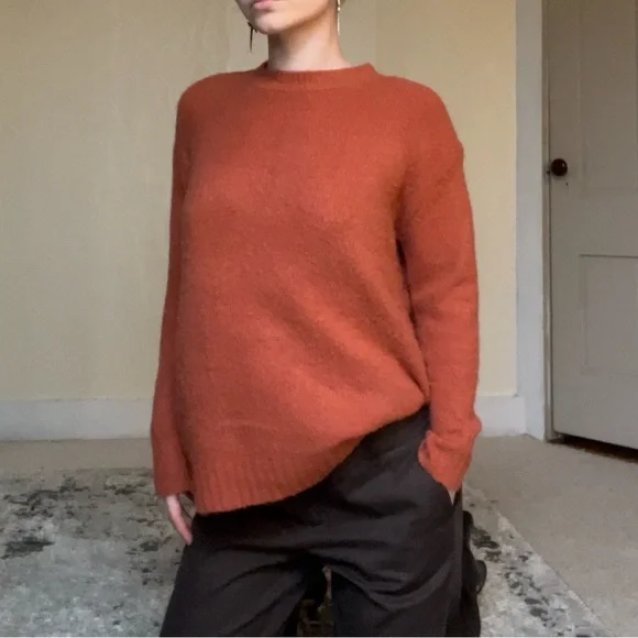 Philosophy Orange Crew Neck Sweater with Relaxed Fit Comfy Stretchy Layers NWOT - Picture 8 of 10